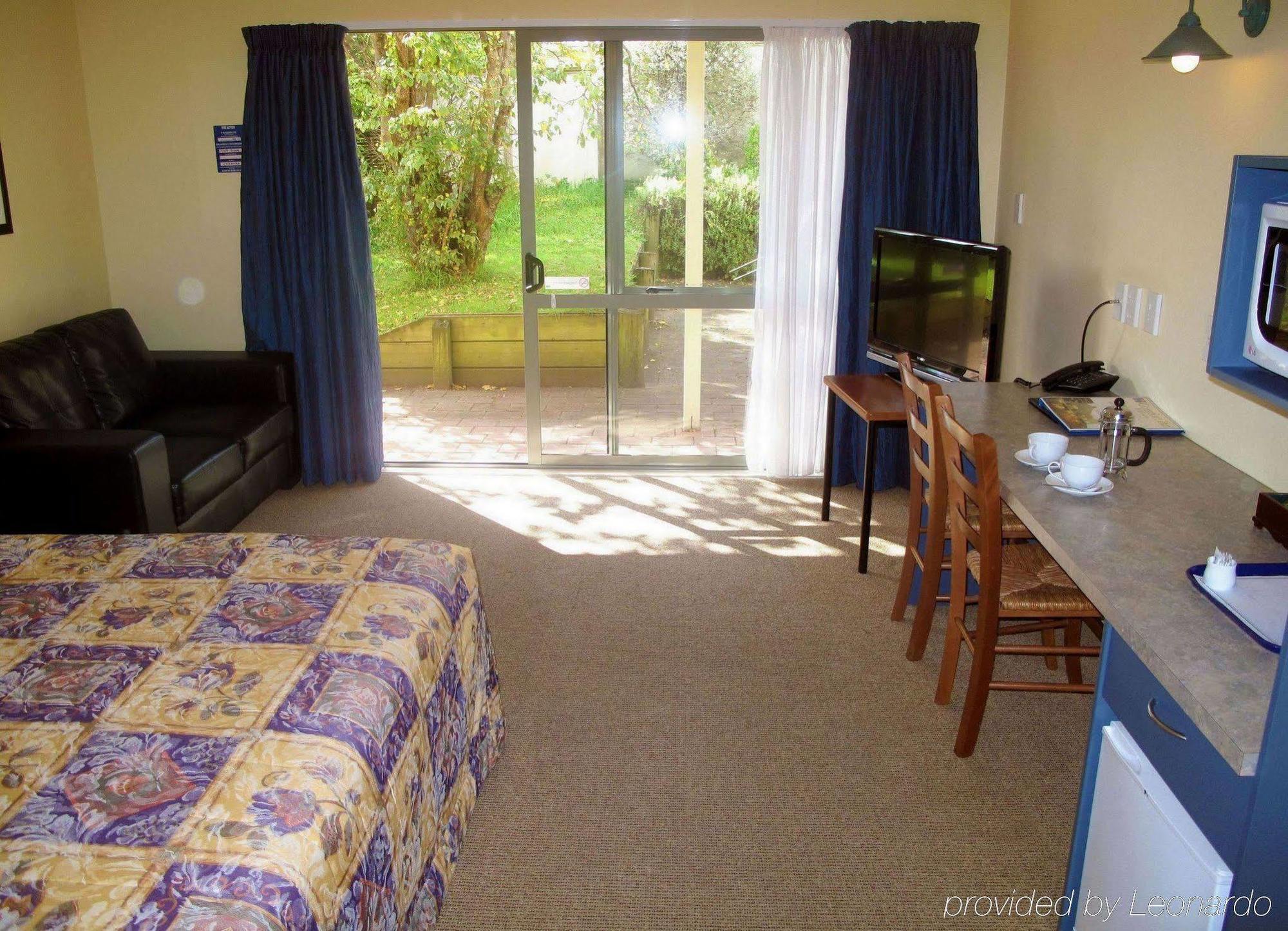 Elliotts Kapiti Coast Motor Lodge Paraparaumu Dış mekan fotoğraf